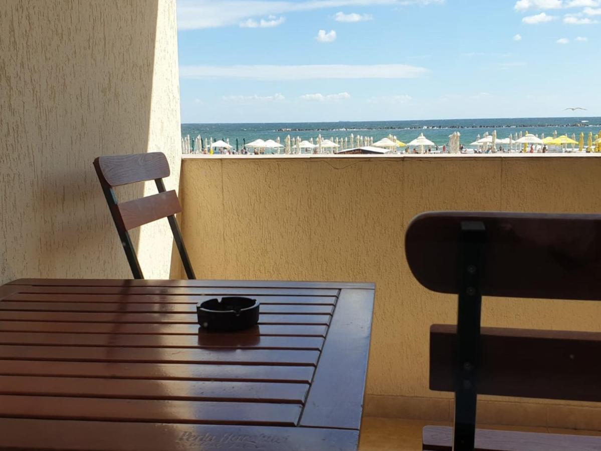 Hotel Solea Beach Mamaia Exteriör bild