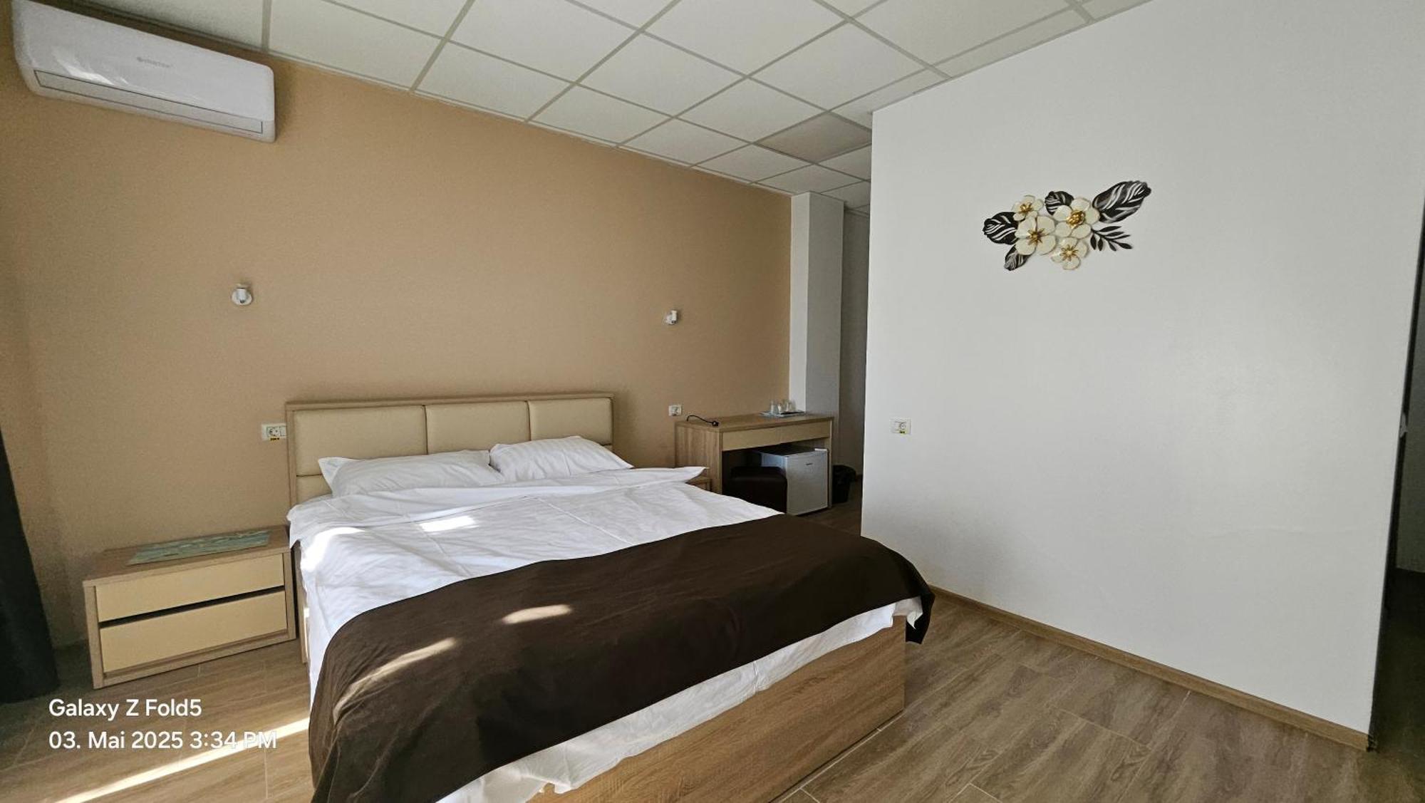 Hotel Solea Beach Mamaia Exteriör bild