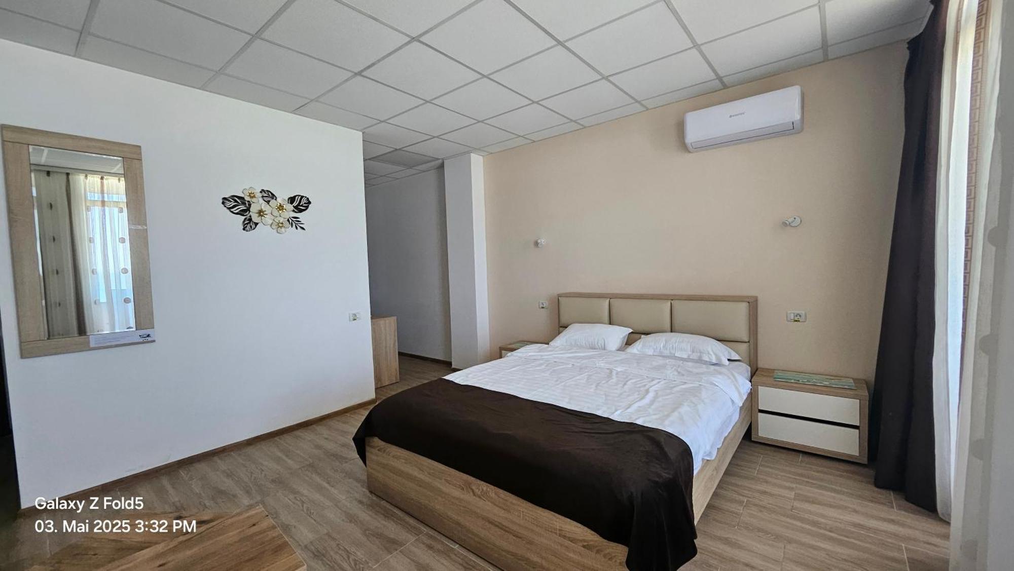 Hotel Solea Beach Mamaia Exteriör bild