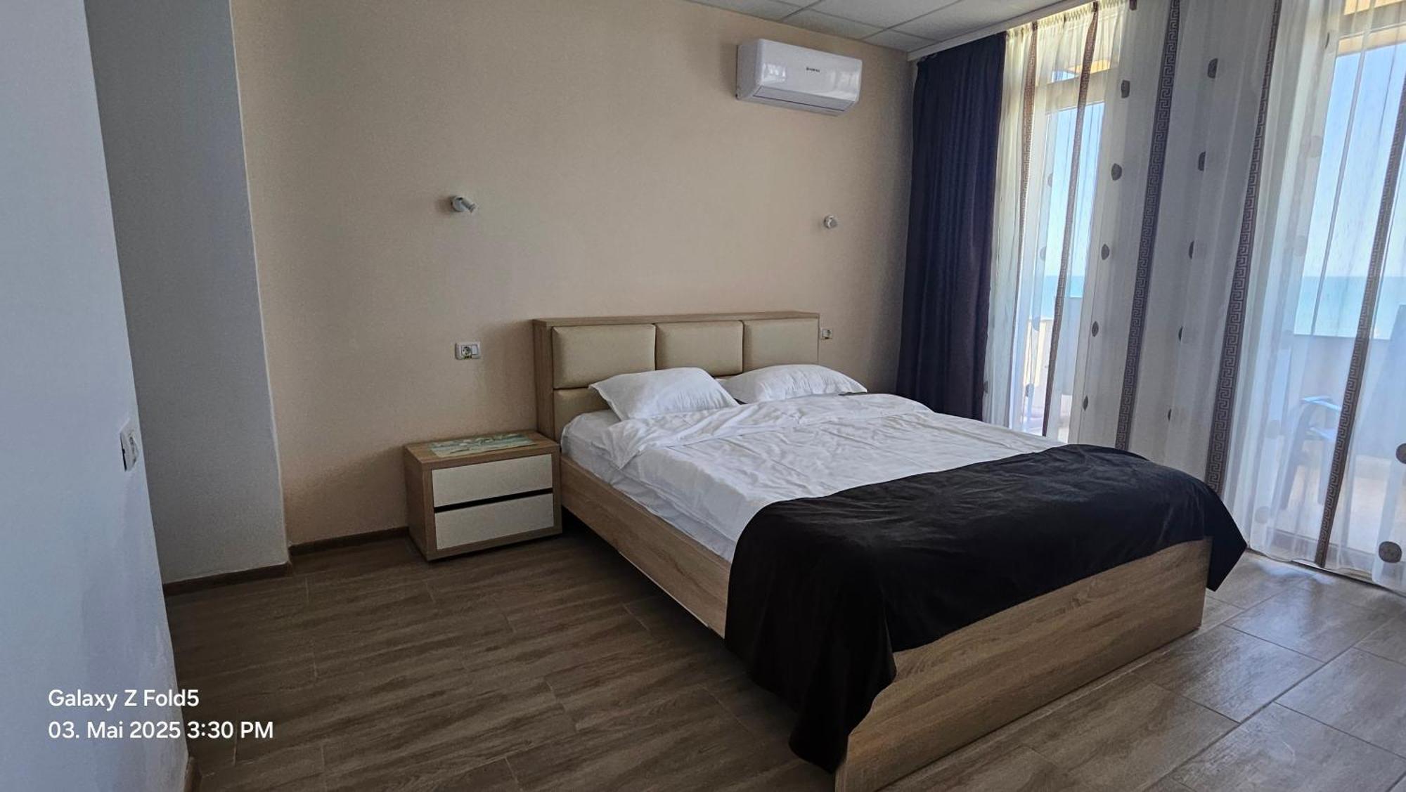 Hotel Solea Beach Mamaia Exteriör bild