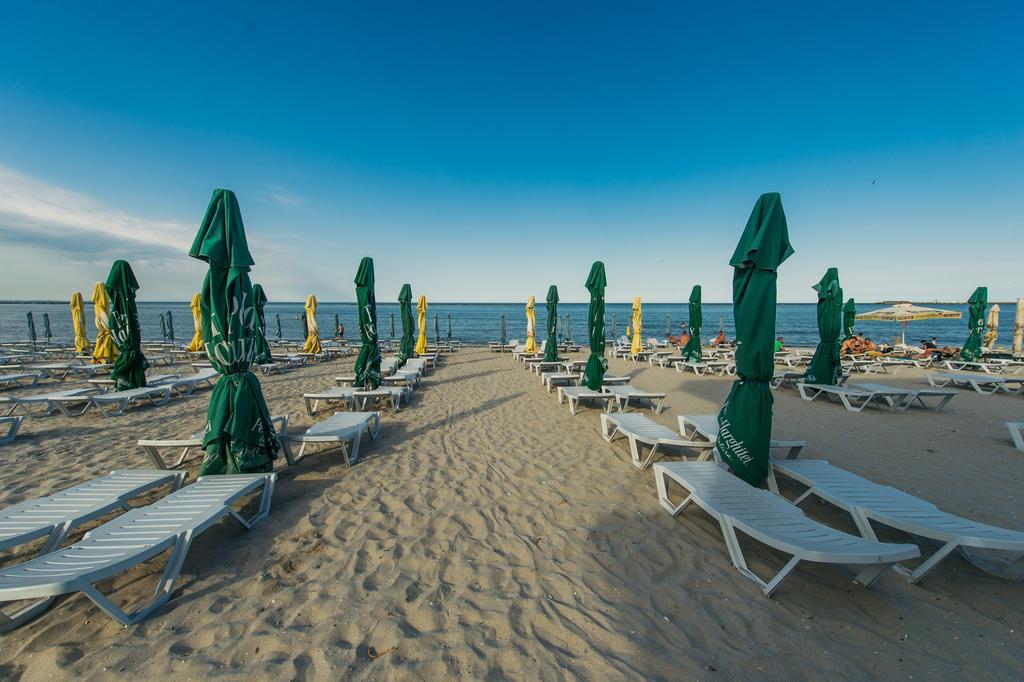 Hotel Solea Beach Mamaia Exteriör bild