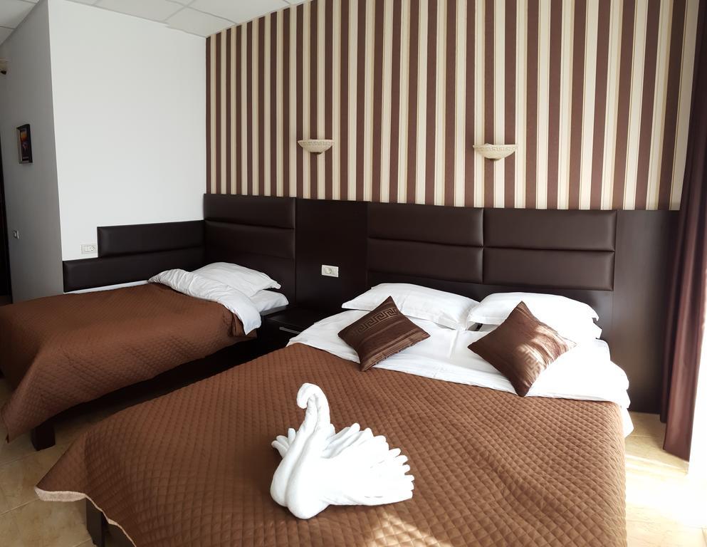 Hotel Solea Beach Mamaia Exteriör bild