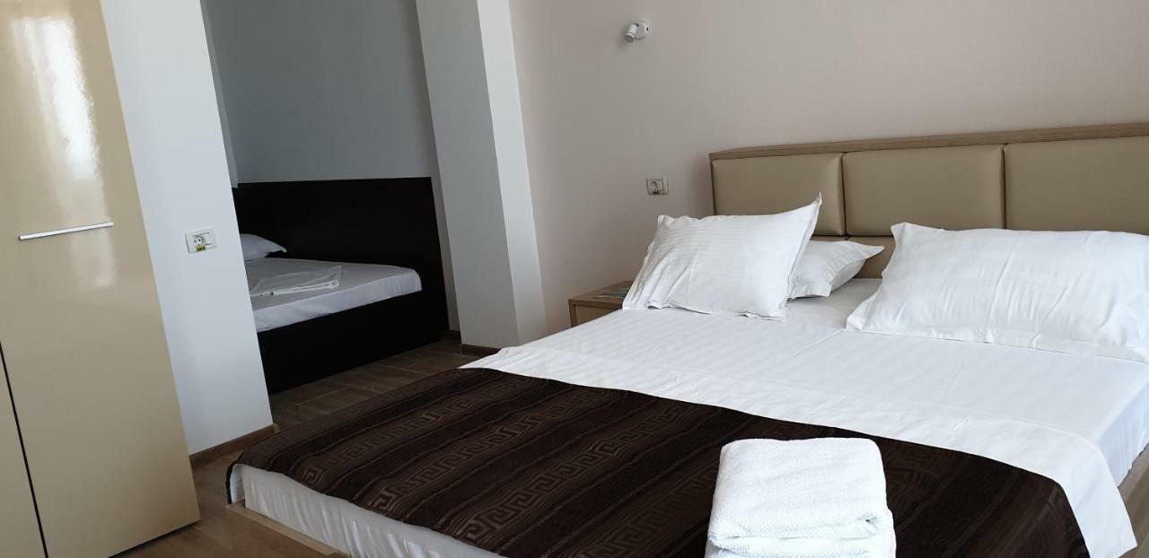 Hotel Solea Beach Mamaia Exteriör bild