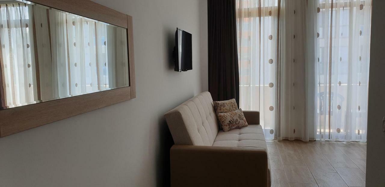 Hotel Solea Beach Mamaia Exteriör bild