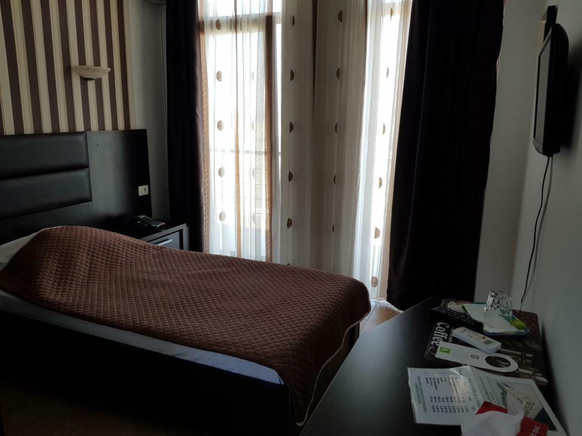 Hotel Solea Beach Mamaia Exteriör bild